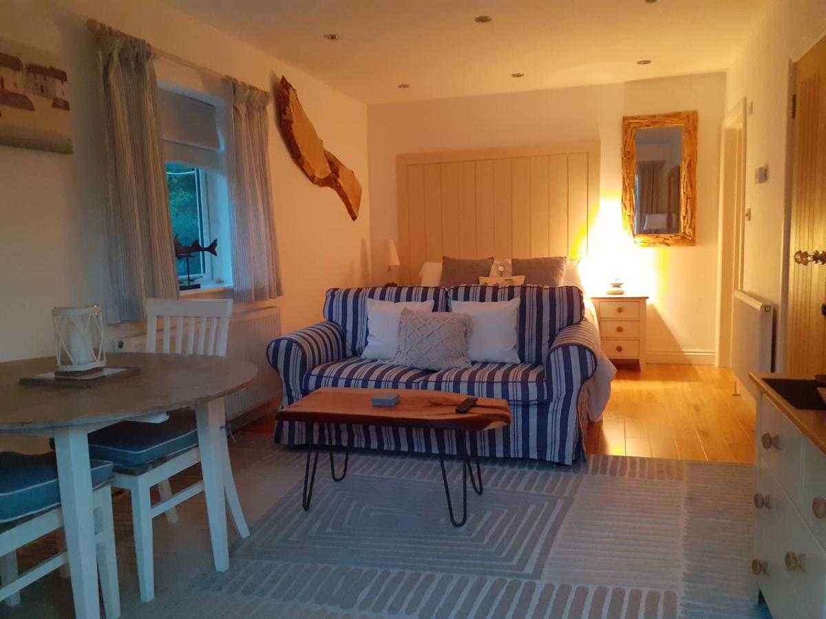 The Cobblers Bed And Breakfast Bishampton Exteriör bild
